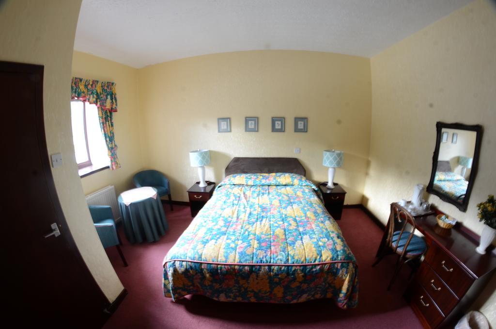 Achilty Guest House Contin Eksteriør billede